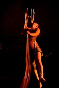 Detuch presenta coloquio sobre circo contemporáneo en Chile