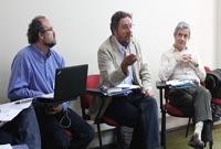 Profesores: James Park (U. de Los Lagos), Rafael Sagredo (PUC) y Eduardo Thomas (U. de Chile)