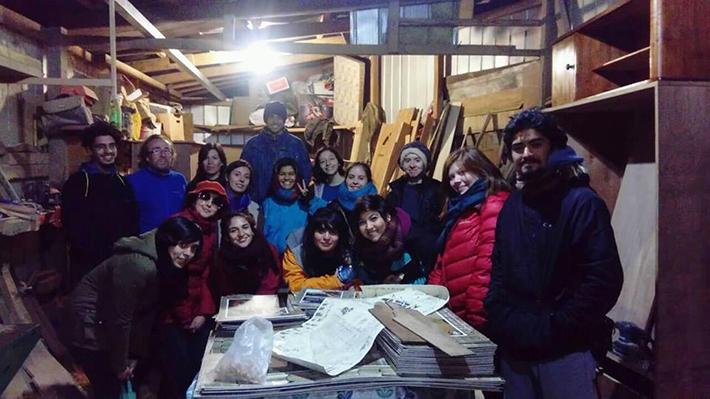 Esta visita surge a raíz del proyecto Fondart "En viaje: Residencia y trabajo de campo en Chiloé" desarrollado por Cura junto a un grupo de egresados de DAV.