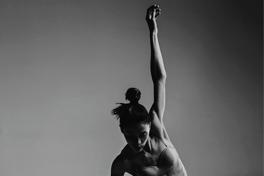La propuesta de danza contemporánea "Chiloé: Cuerpo danzante" aborda la perspectiva de hibridez cultural de García Canclini desde la danza practicada en el siglo XX.