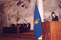 Johanna Theile durante la realización del Congreso ICOM-CC UNESCO, realizado en 2001 en la Casa Central de la Universidad de Chile.