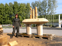 Patricia del Canto emplaza obra en parque de esculturas en Rusia